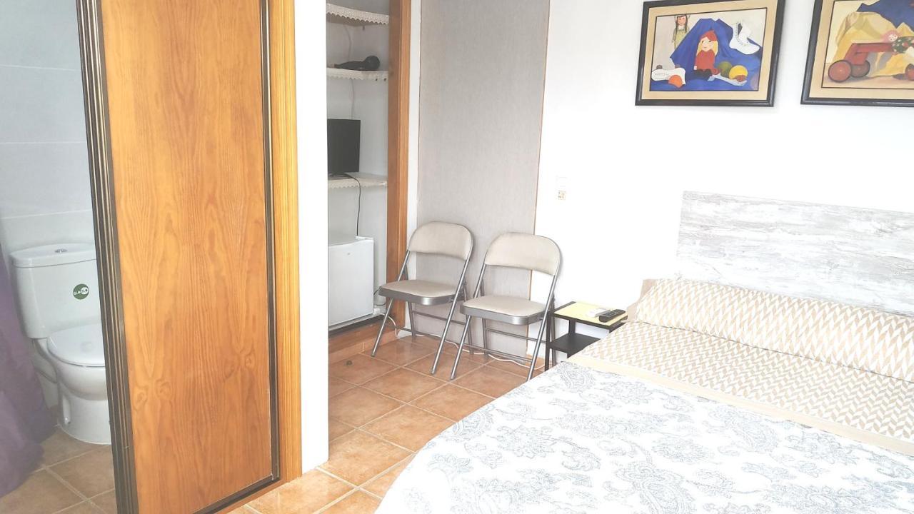 Golden Tower Pension Auto Check-In Gandía Esterno foto